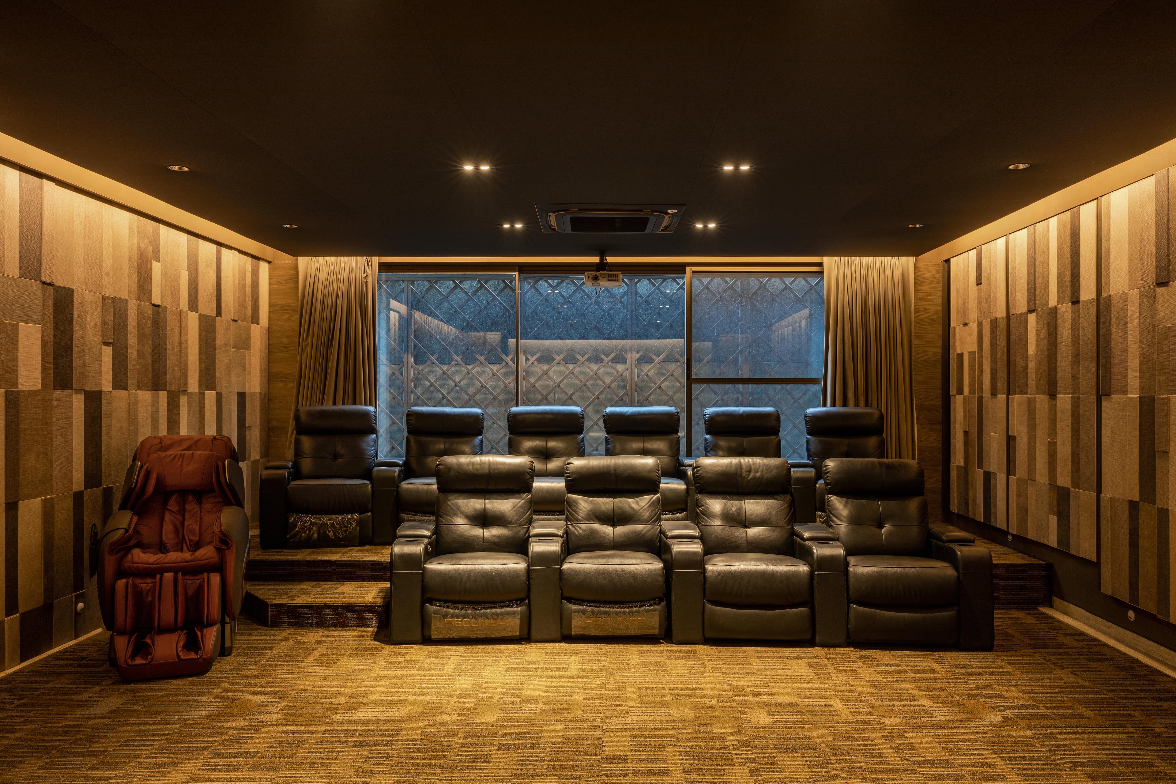MD cabin – view of lounge