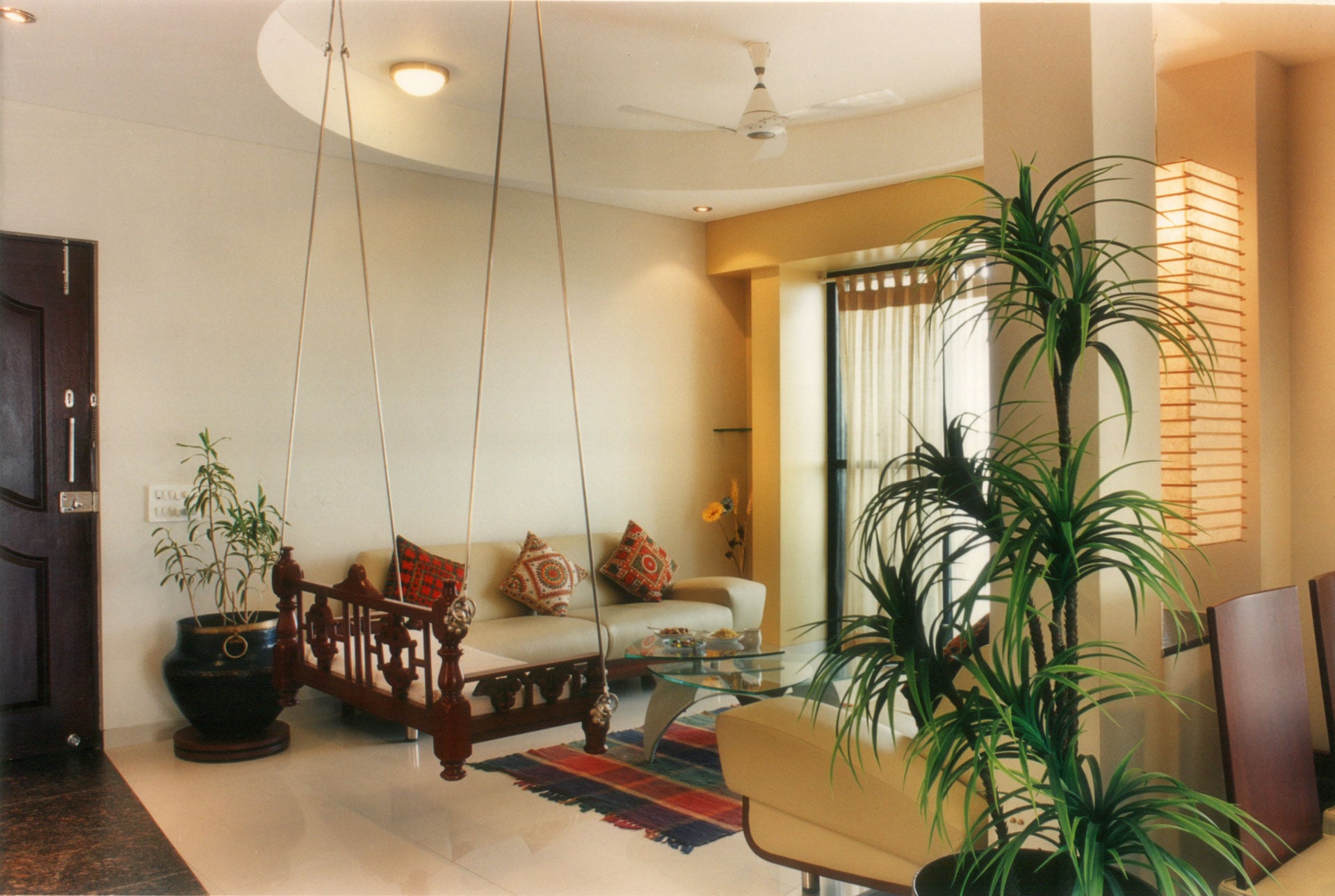 Serene Jhoola Seating