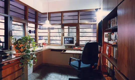 Corner windows enhance views and bring in daylight